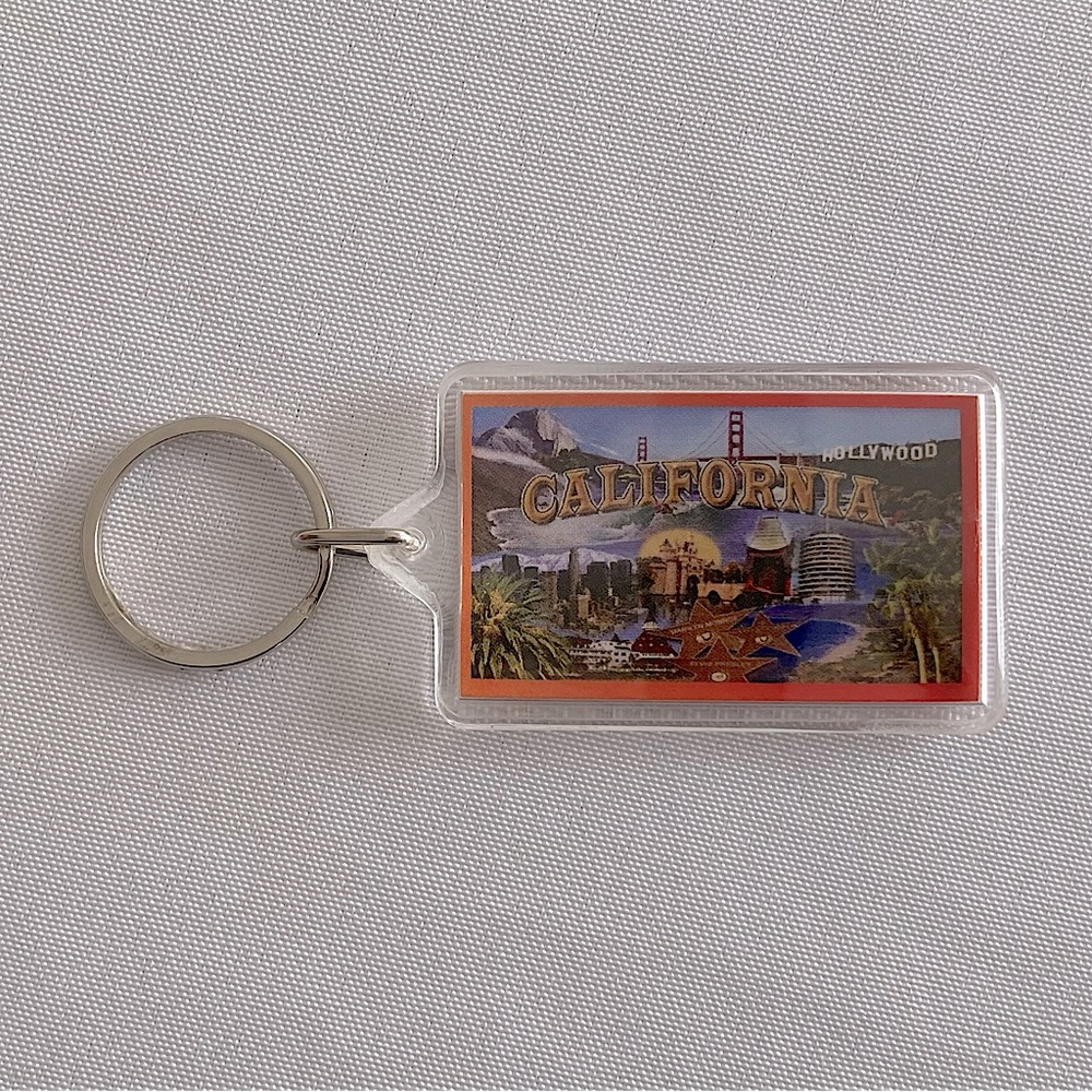 ⭐️ Vintage Acrylic Multicolor California Collectible Keychain